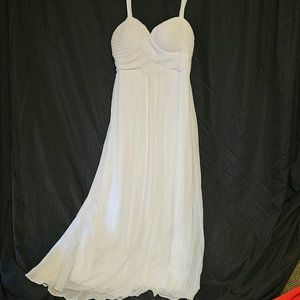 Solid Zip Back Formal White Dress Size 12